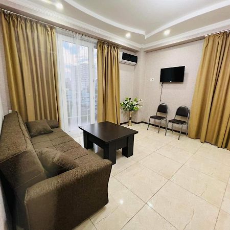 Apartamento Guga House Tiflis Exterior foto
