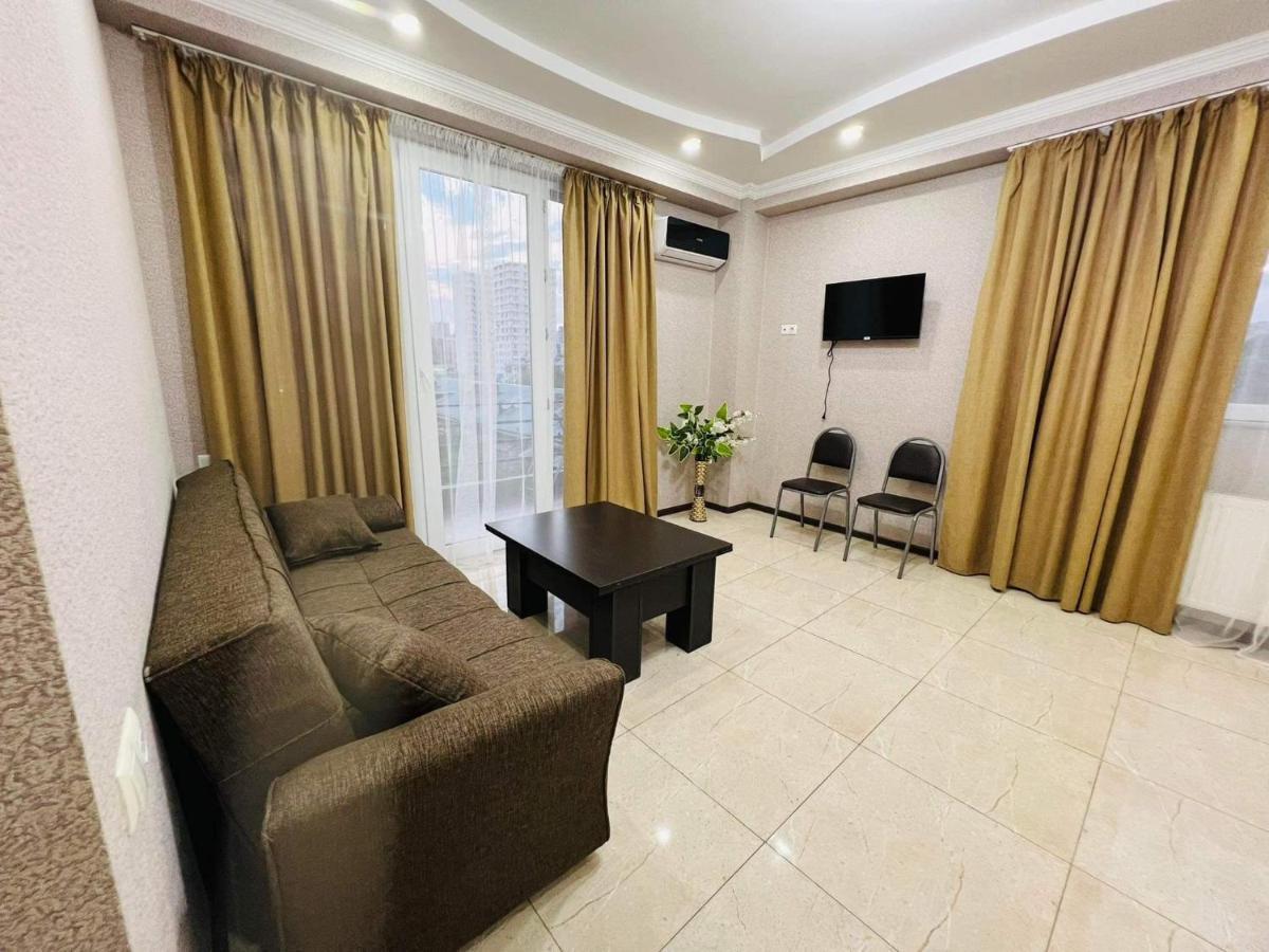 Apartamento Guga House Tiflis Exterior foto